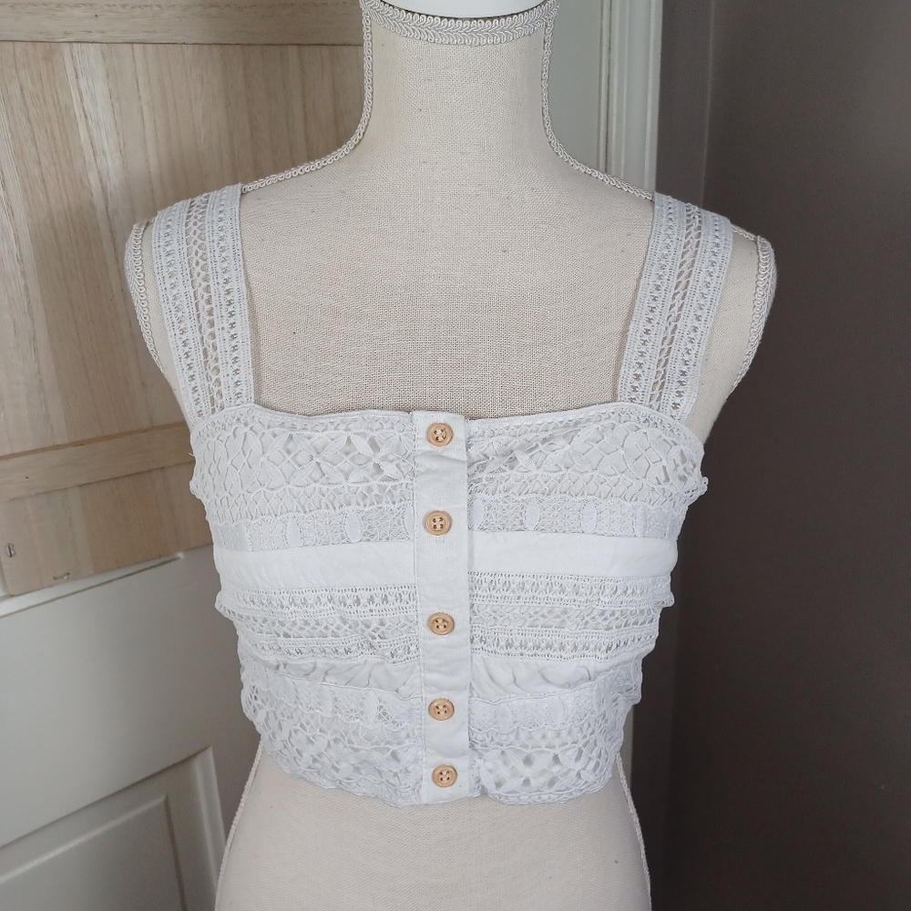 Goa Beachwear By Japna Women Sleeveless Crop Top Large White -Button Accents - Picture 13 of 14